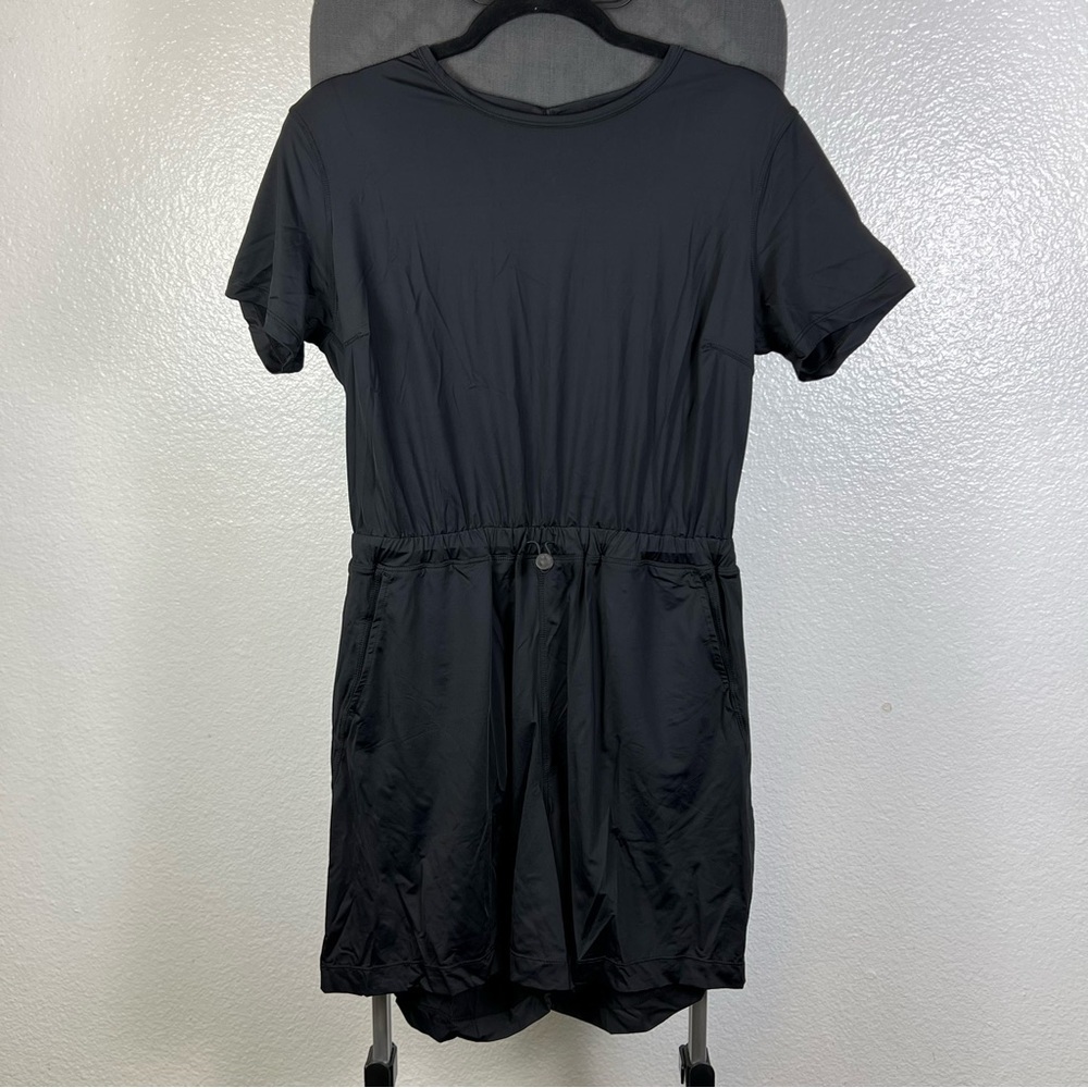 Libin Women’s Black Short Sleeve Romper UPF 50+ Size M